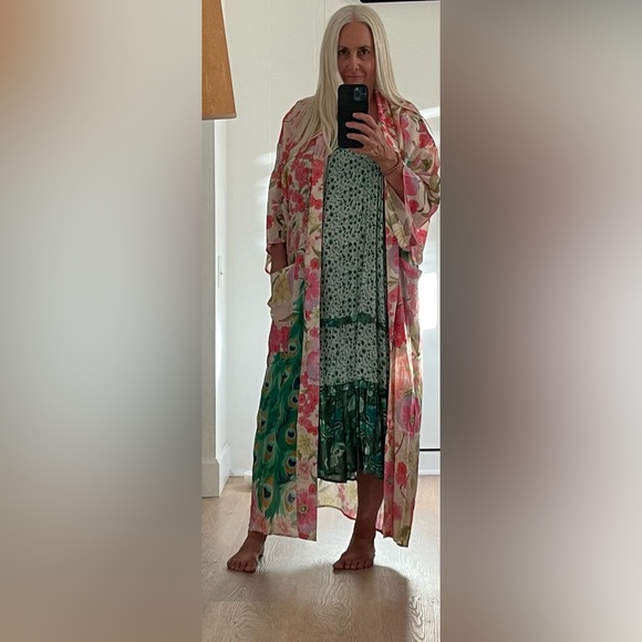 Floral Kimono Robe - Picture 1 of 4